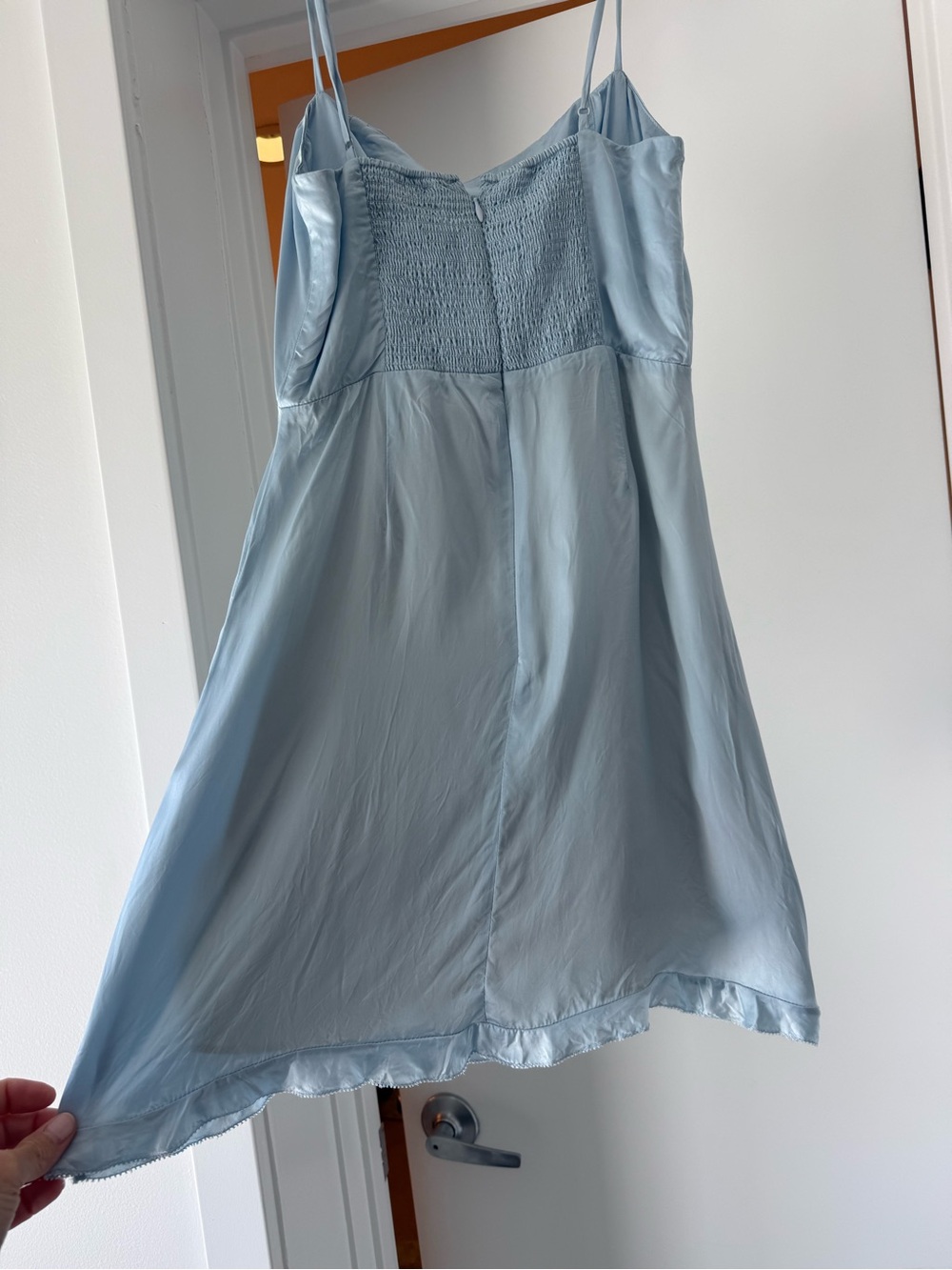Aritzia Wilfred Skyle Satin Mini Slip Dress - Picture 4 of 5